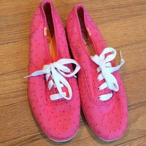 Hot pink keds